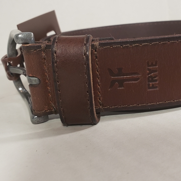NWT Men's Frye Leather Belt - Picture 3 of 7